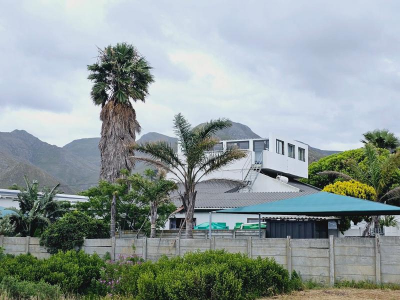 5 Bedroom Property for Sale in Kleinmond Western Cape